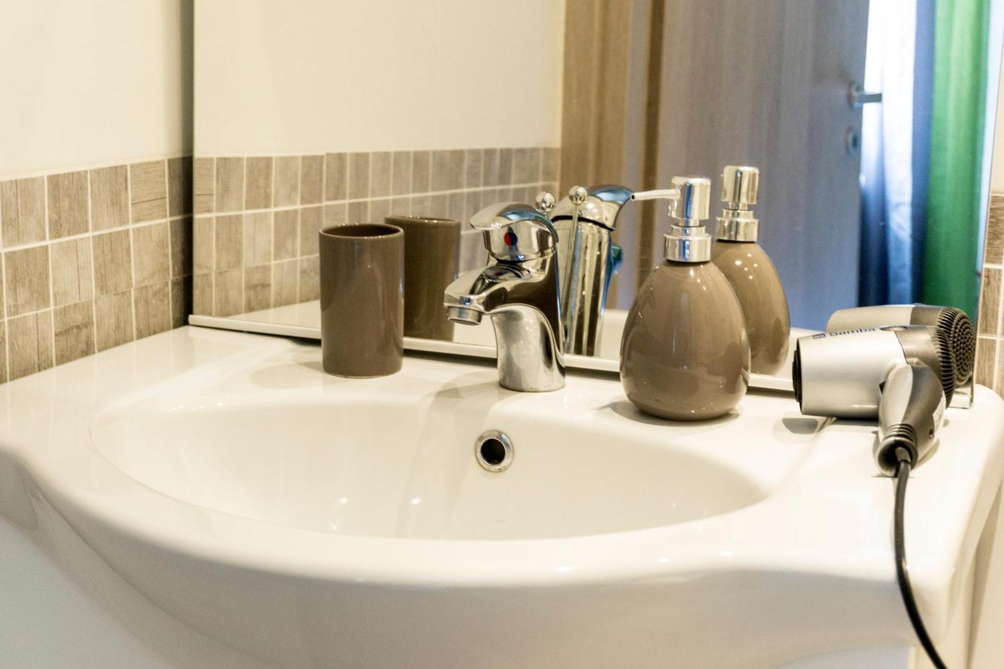 Affittacamere Gobetti Bologna Ngoại thất bức ảnh